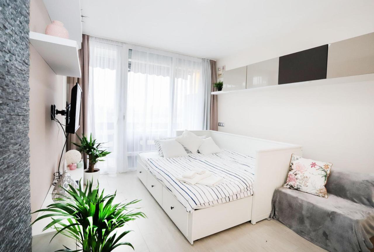 שיופוק Silver Lodge Ezuestpart Apartman מראה חיצוני תמונה