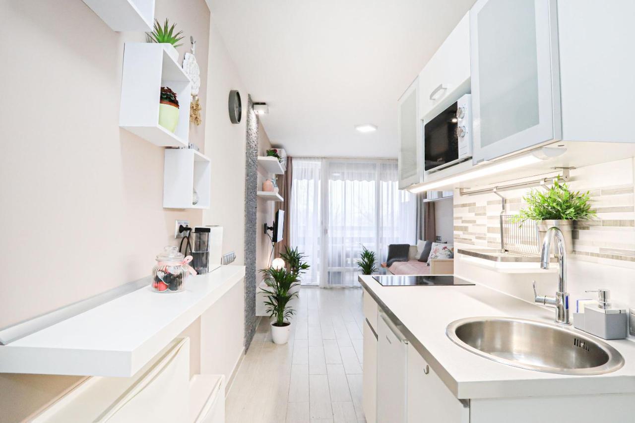 שיופוק Silver Lodge Ezuestpart Apartman מראה חיצוני תמונה